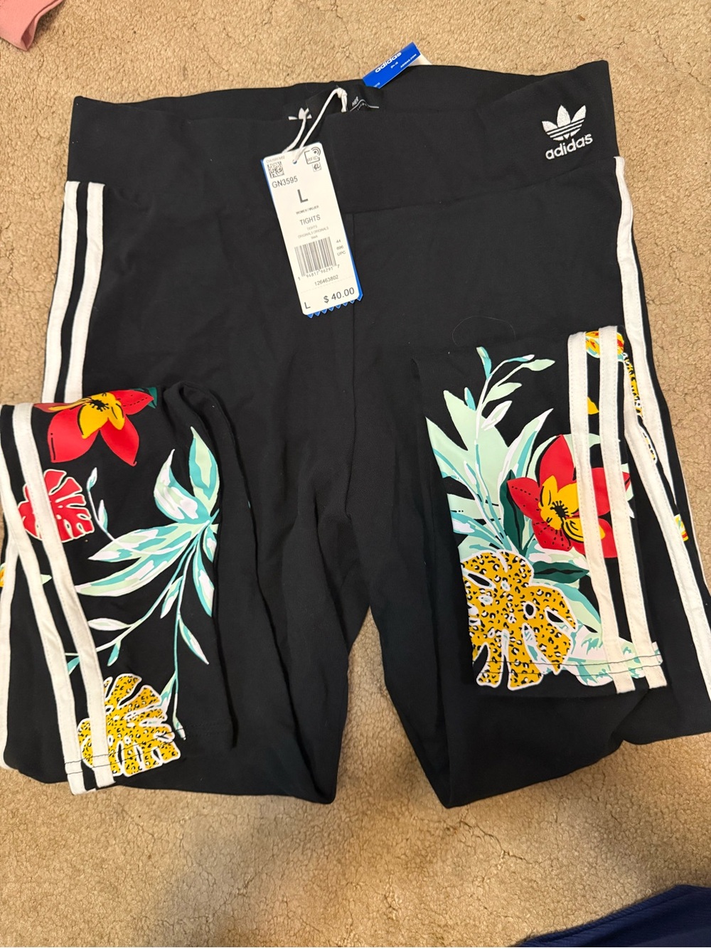 New women’s adidas leggings - Picture 2 of 2